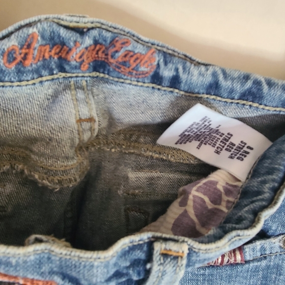 American Eagle StretchBoot Distressed Jeans sz 8R - Picture 2 of 3